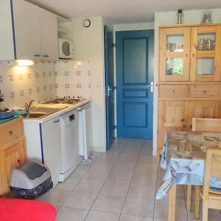 Holiday home Maison De 5p Dans *